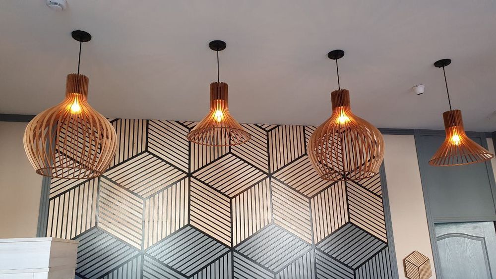 Люстра из дерева ручная работа конус