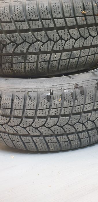4 Roti Volvo 215/55/16  V 50 S 60 M+s imp Germ.