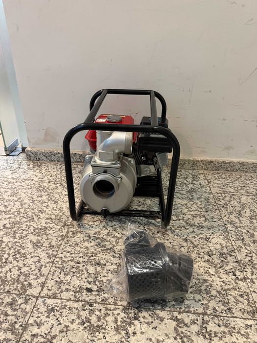 070149	Помпа водна бензинова 4.9kW 3" 933 L/min RD-GWP04