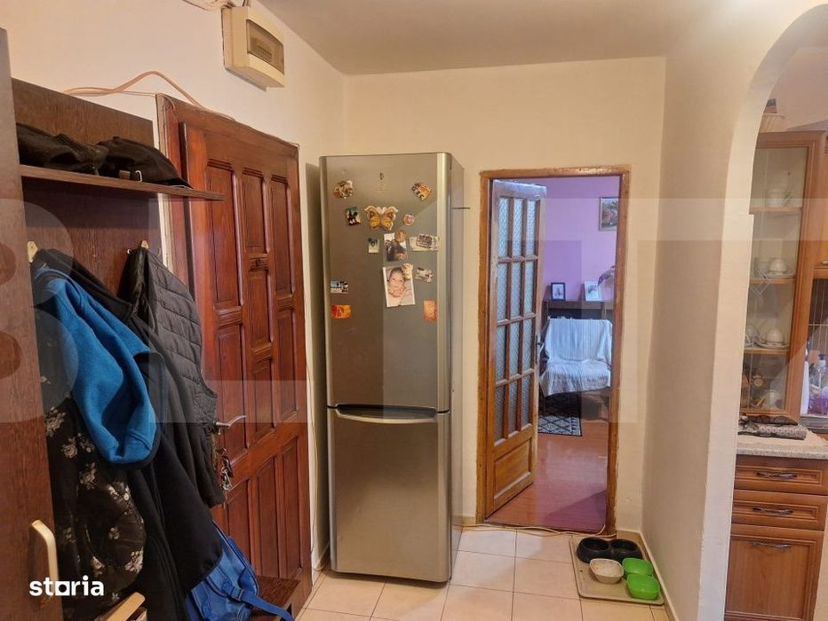 Apartament 2 camere de vanzare, 67 mp, decomandat, etaj 1, Logoj