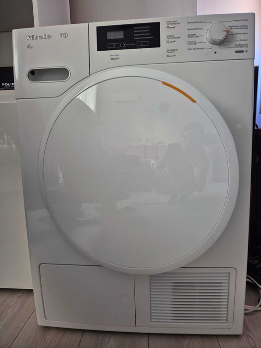 Сушилня с термопомпа Miele T