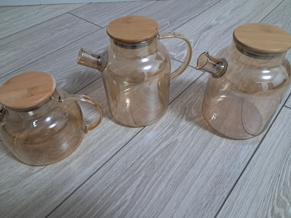 Чайник жаропрочный продам.