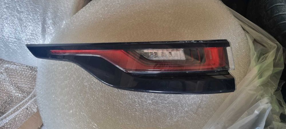 Stop stopuri tripla spate aripa stanga dreapta Range Rover Velar