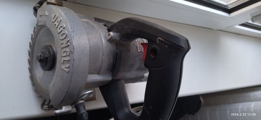 Циркулярная Пила Титан Б/у.