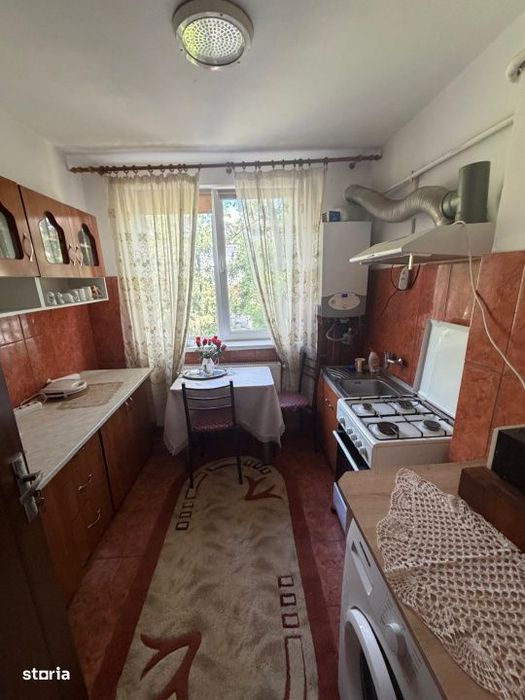 Apartament 2 camere decomandat , et 1 pentru inchiriere, centru Filias