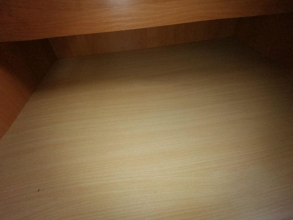 Двухъярусная кровать