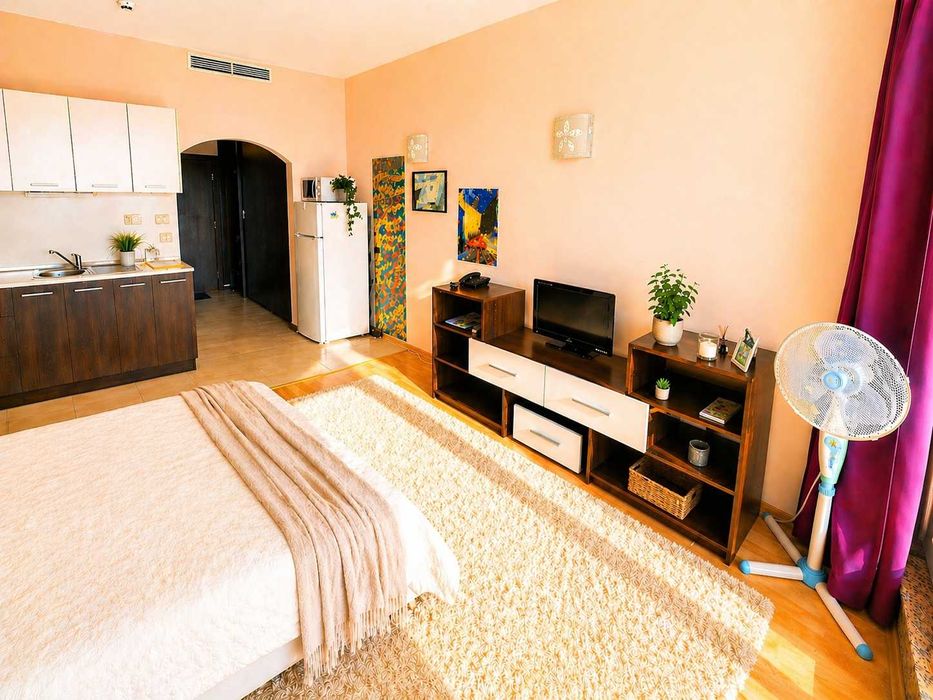 Продава се Едностаен апартамент в Царево - 46 кв.м за 666 €/кв.м - Снимка #2