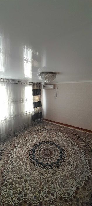 Турткулский жолдын бойында квартира сатылады.