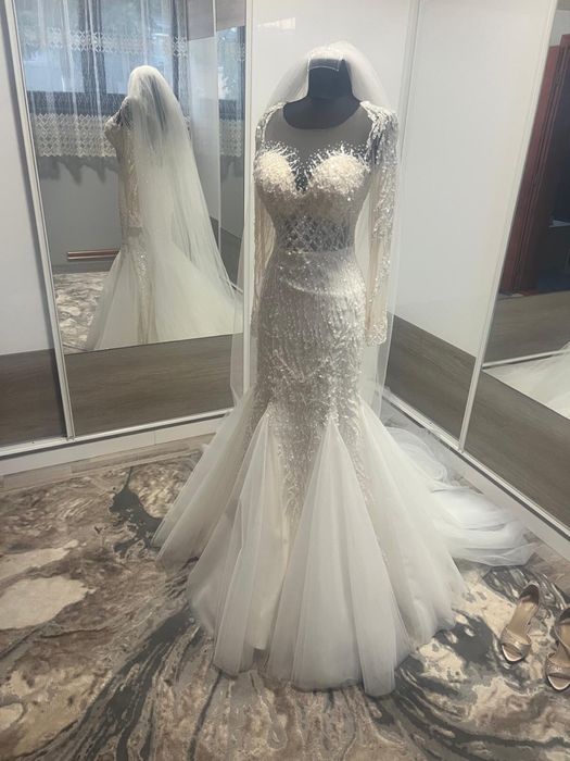 Rochie mireasa tip sirena!