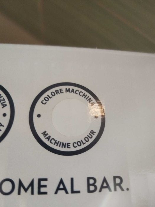 Нова Lavazza A Modo Mio Tiny - кафе машина с капсули