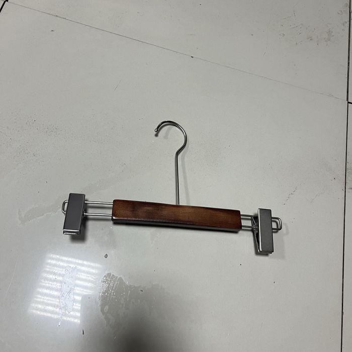 Вешалка для магазина