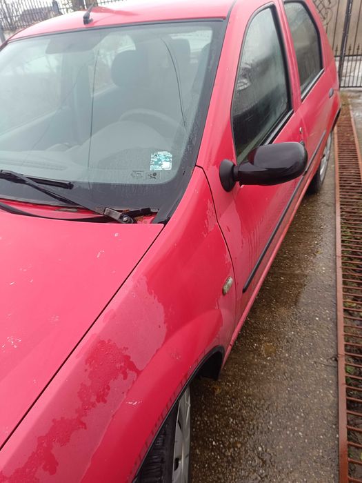 Dacia Logan 2005 1.4 Benzina