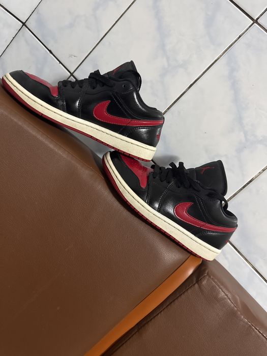Adidasi nike air jordan low,marime: 36,5 conditie buna