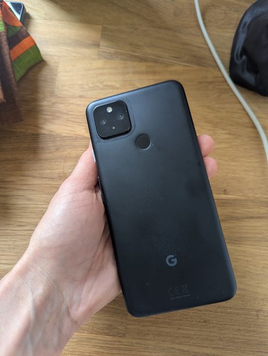 pixel 4a 5g cu ecran spart, pentru piese