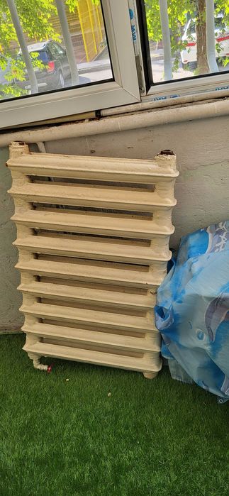 Батарея чугунная 9 секций