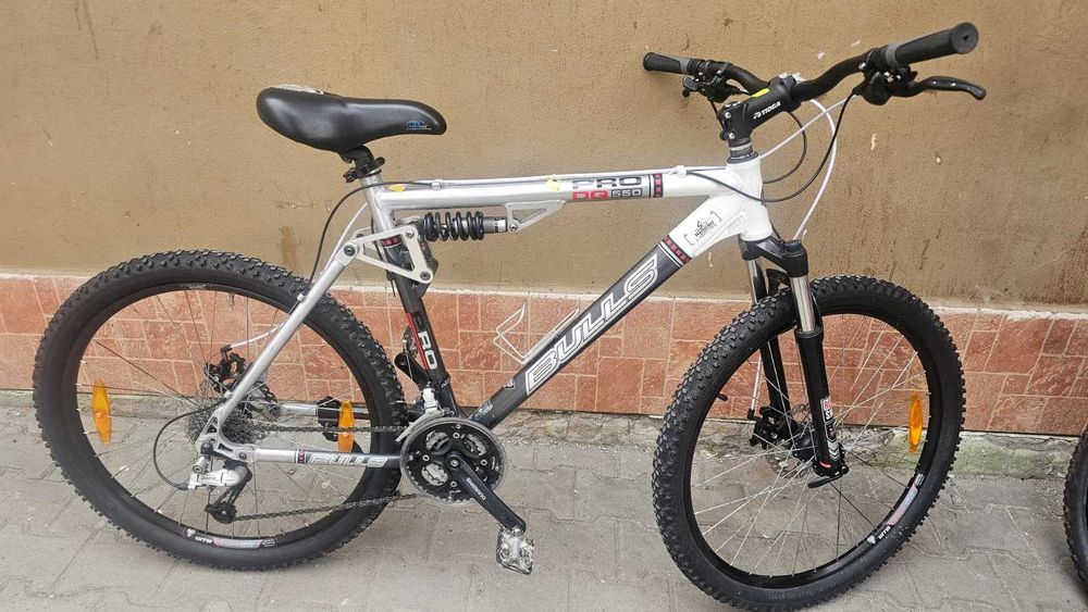 Bicicleta Full-Suspenion cu disc si frane hidraulice 26-29" Inch