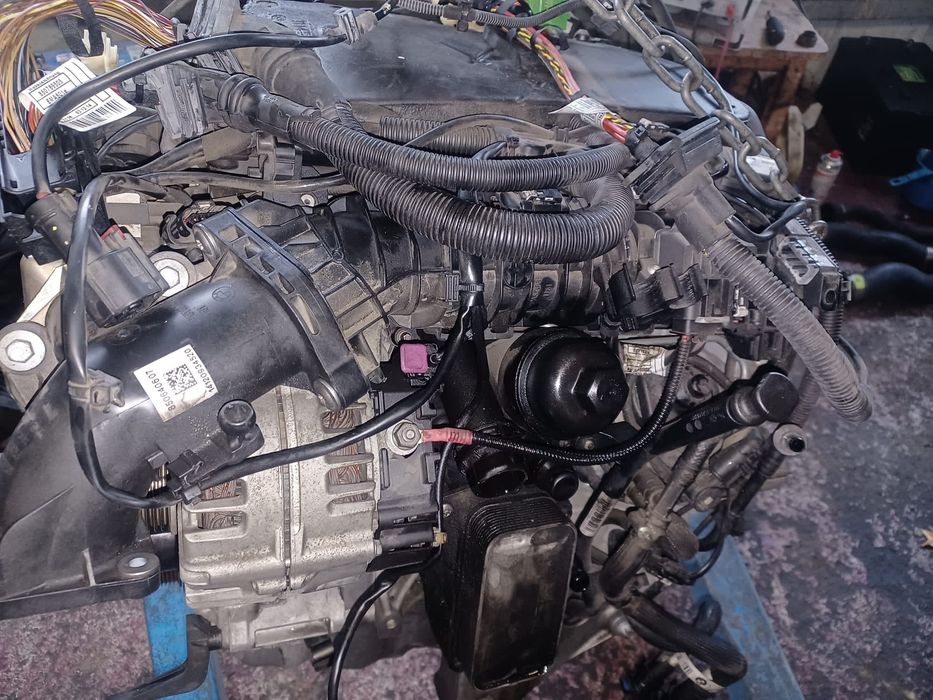 Motor bmw n47d20c 2.0 184cp injectoare alternator compresor clima elec
