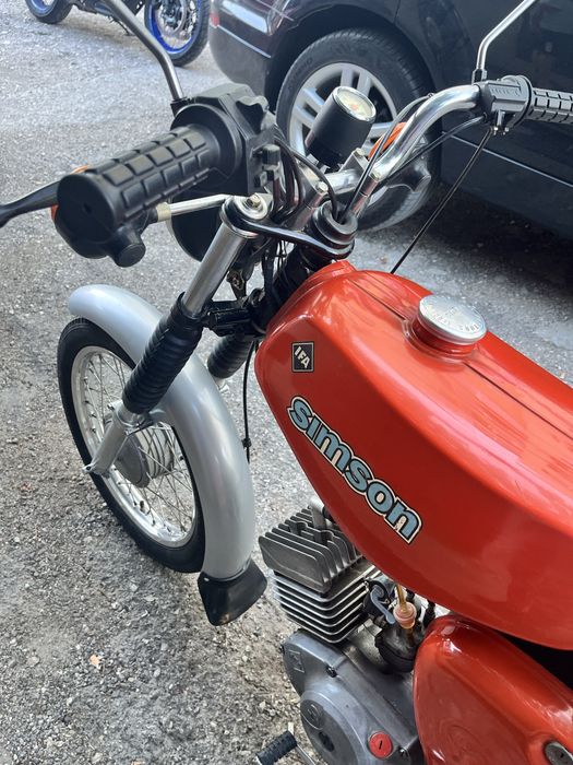 Продавам Симсон S51 Simson