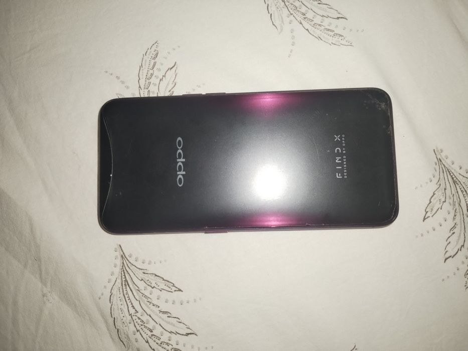 Смартфон Oppo find X