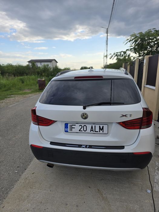 BMW X1 2011 — imagine 4