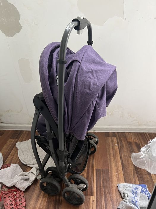 коляска детская компактная