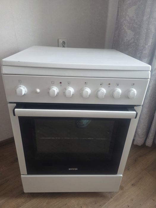 Продам газовую плиту!