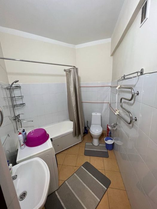 Сергели 6а да 2*3 хонали хамма шароитлари билан ижарага берилади……