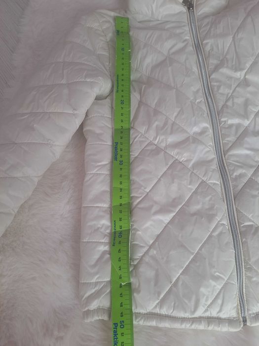 Пролетно шушляково яке Bershka