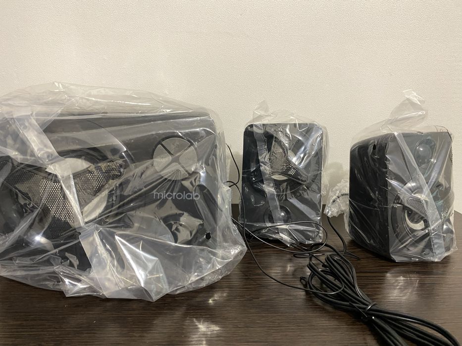 Компьютерные колонки Microlab U210 черный