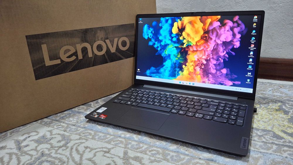 Ноутбук Lenovo AMD Ryzen 5