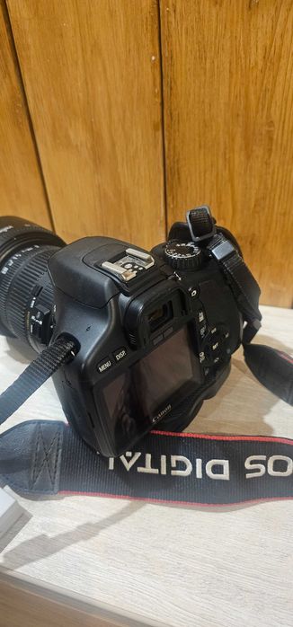 Фотоаппарат цифровой canon EDS 550d с объективом