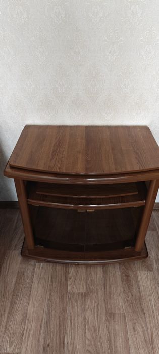 Подставка под телевизор