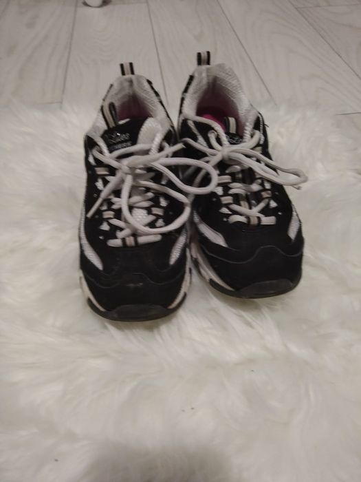 Adidași sport Skechers