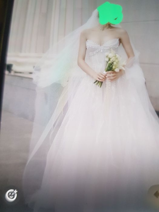 Продам шикарное свадебное платье