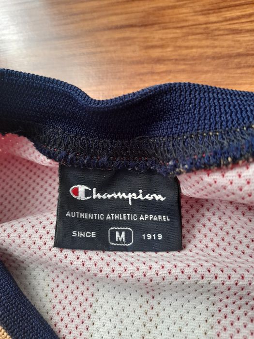 Champion Cleveland LeBron James потник M размер.