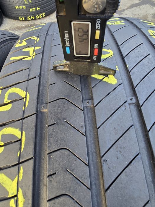 Anvelope Kumho 255 45 19 vara