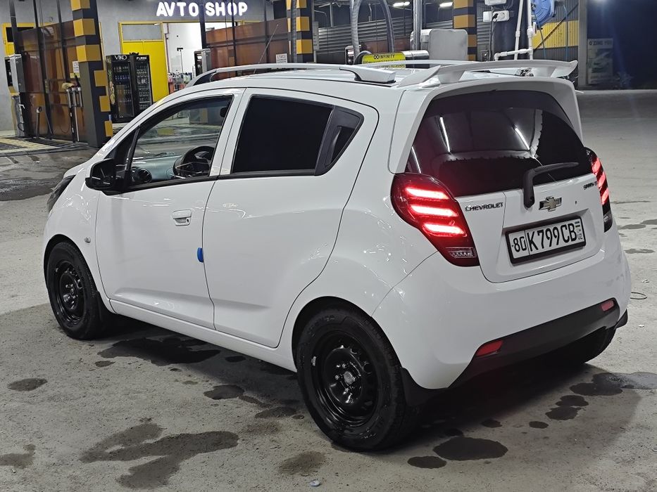 Chevrolet Spark sotiladi