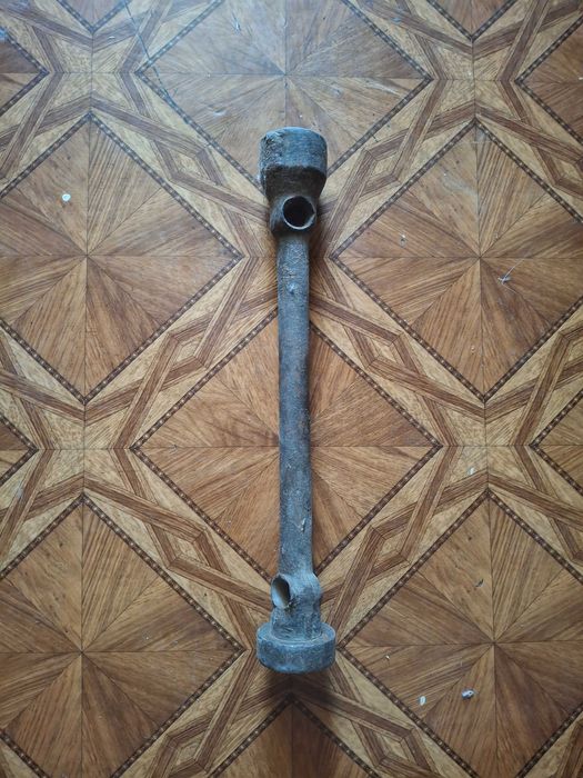 Балонный ключ на