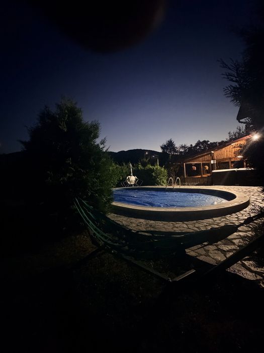 Cabana cu piscina si ciubar