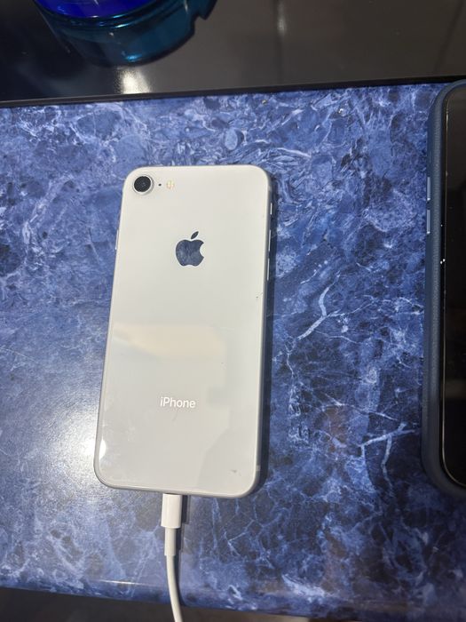 Iphone 8 in stare perfecta