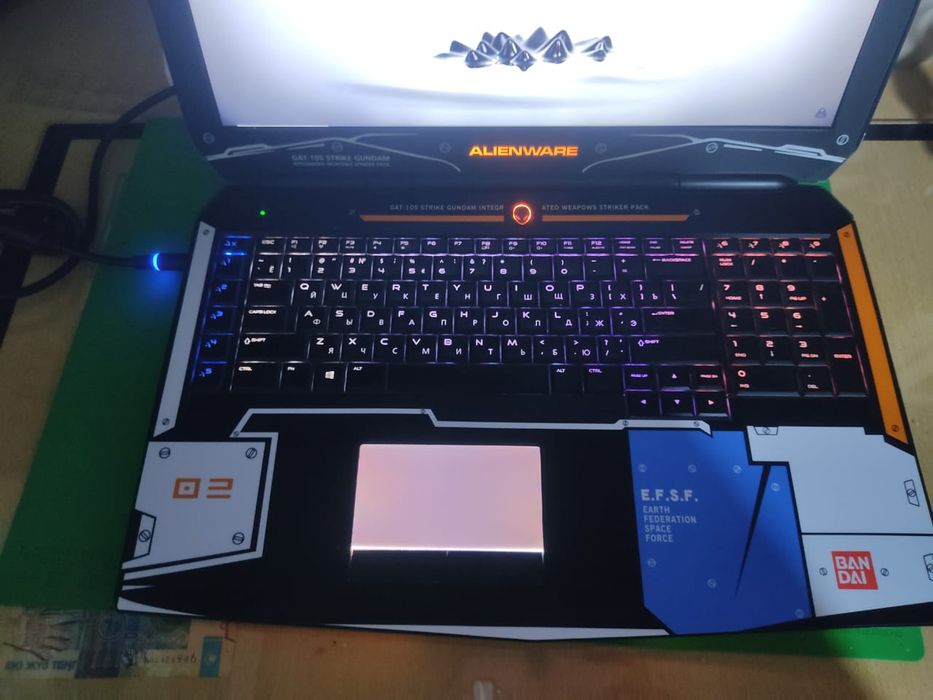 Игровой ноутбук Alienware 17r2