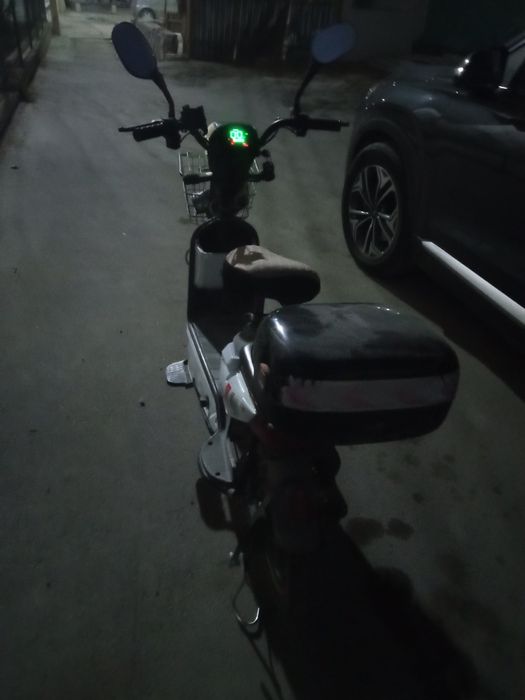 Скутер б/у в хорошем состоянии