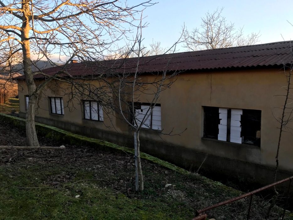 Продава се Промишлена сграда в с. Орлица, Област Кърджали - 300 кв.м за 117 €/кв.м - Снимка #5