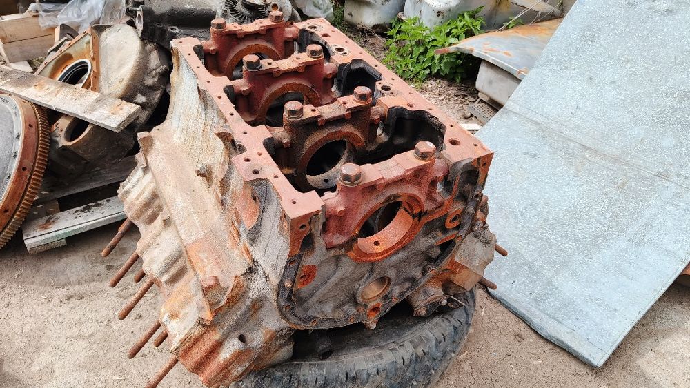 Блок двигателя ЯМЗ, МТЗ