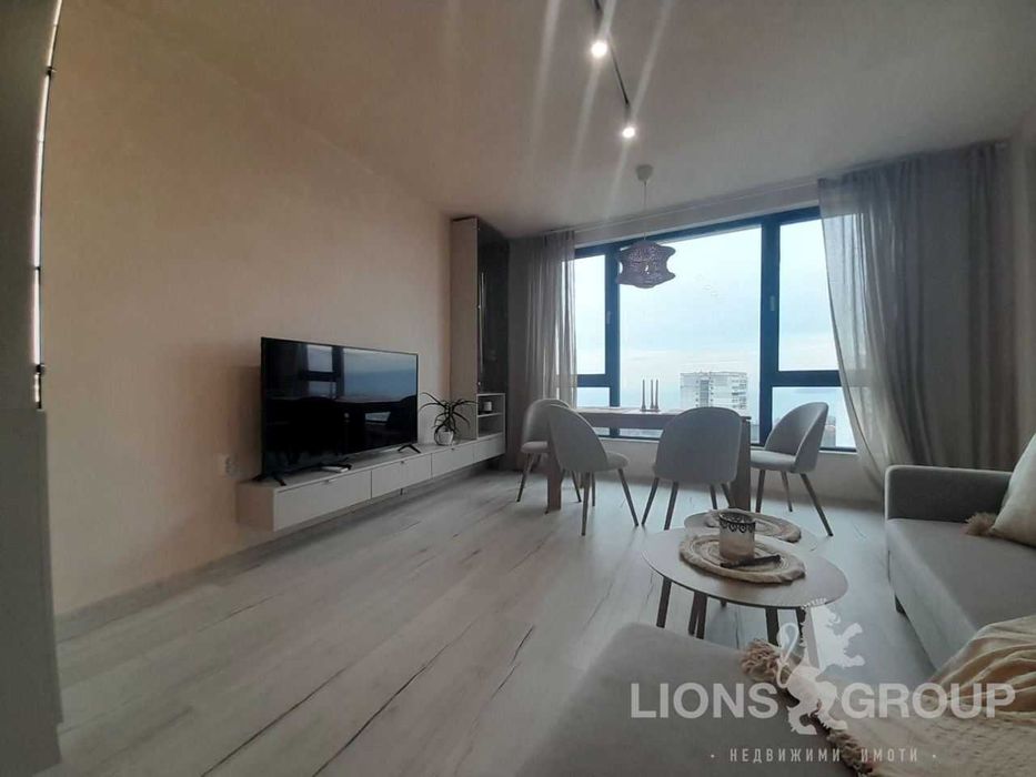 Дава се под наем Двустаен апартамент в Варна, Бриз - 75 кв.м за 897.6 € - Снимка #2