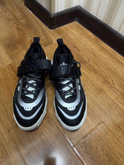 Кросовки Adidas оригинал