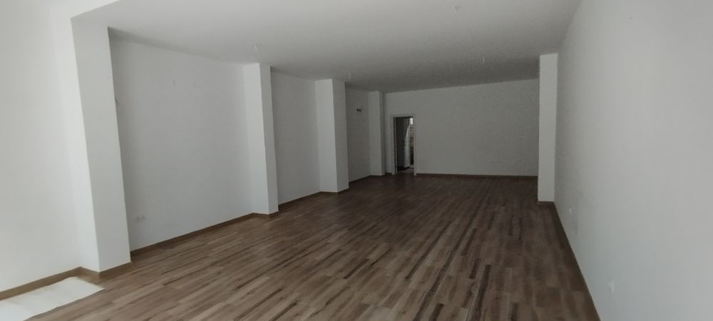 Дава се под наем Магазин в Бургас, Възраждане - 75 кв.м за 792.54 € - Снимка #3