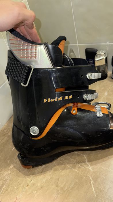 Горнолыжные ботинки