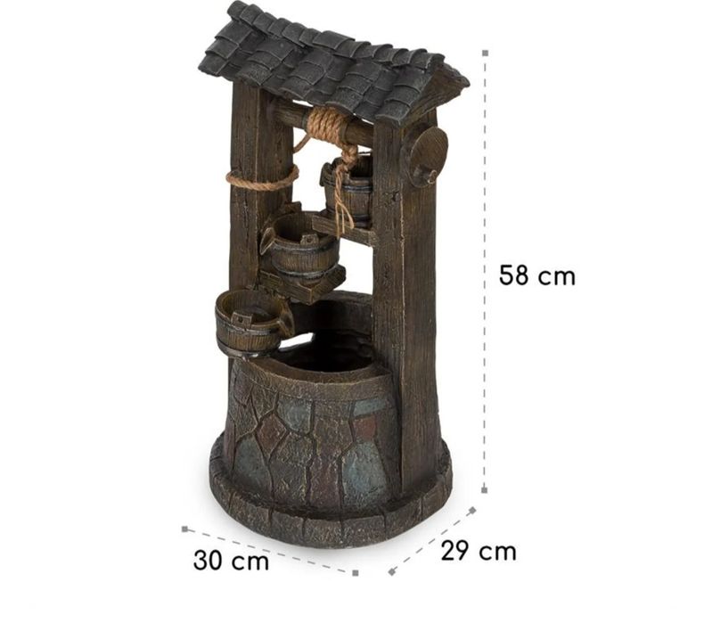 Соларен градински фонтан