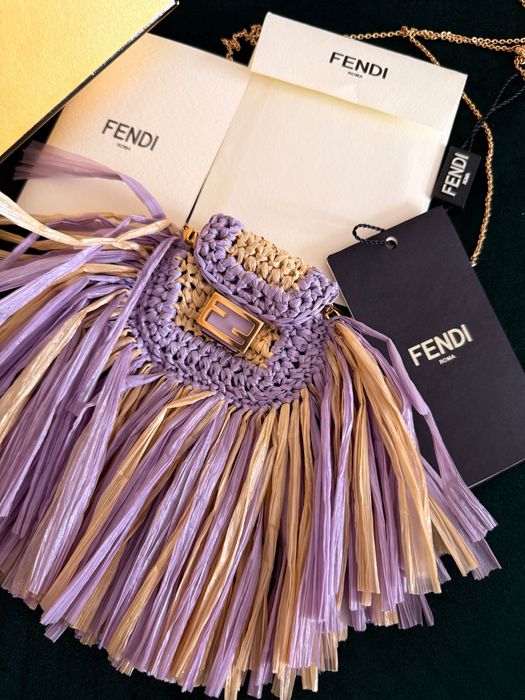 нова Чанта Fendi с етикет